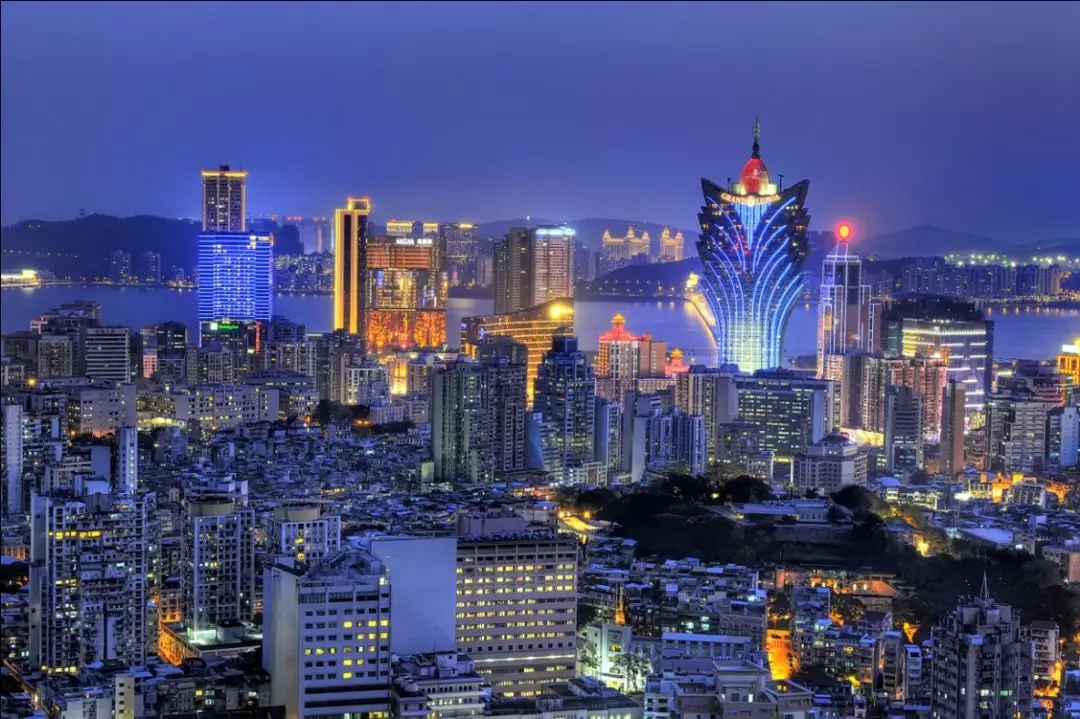澳门与香港在2025年的全面释义与免费政策落实，热评与深度解析